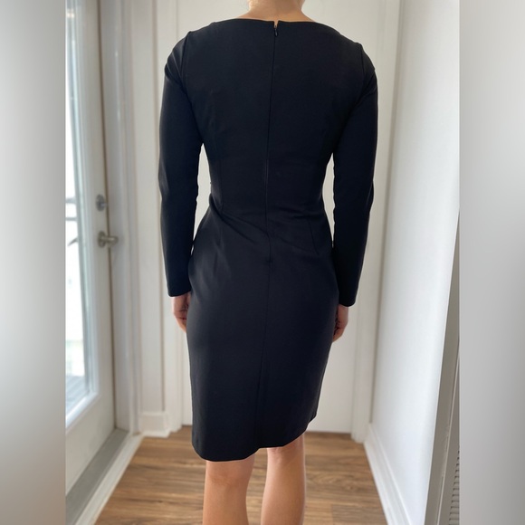 DKNY black dress with accent detail size 4 - Picture 4 of 5